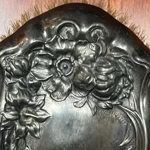 Empire Arts Silver | Accessories | Empire Arts Silver Floral  display picture 2